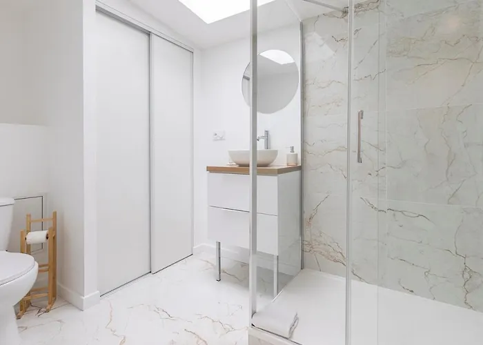 Gambetta 4 Comfortable Center Apartment